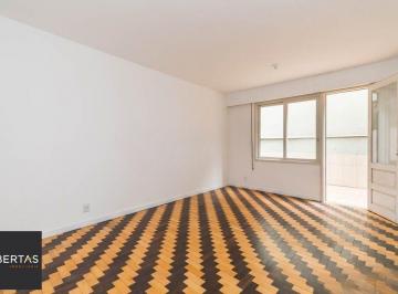 Apartamento · 30m² · 1 Quarto · Apartamento com 1 dormitório à venda em Centro Histórico, Porto Alegre.
