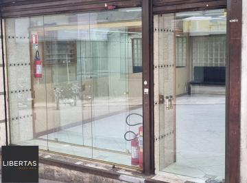 Comercial · 63m² · 1 Quarto · Loja Térrea de Frente à Venda no Centro Histórico de Porto Alegre