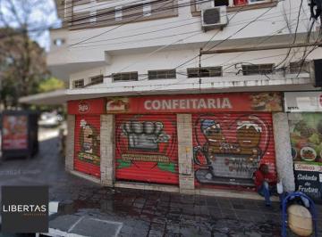 Comercial · 59m² · 1 Quarto · Loja de esquina na Avenida Protásio Alves Bairro Rio Branco