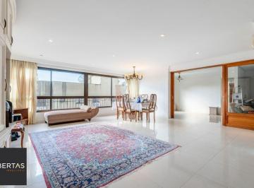 Apartamento · 141m² · 3 Quartos · 2 Vagas · Apartamento espaçoso e confortável no bairro Mont Serrat
