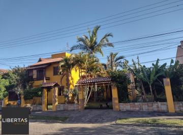 Casa · 694m² · 5 Quartos · 4 Vagas · Casa para Venda - 693.6m², 5 dormitórios, sendo 3 suites, 4 vagas - Hípica