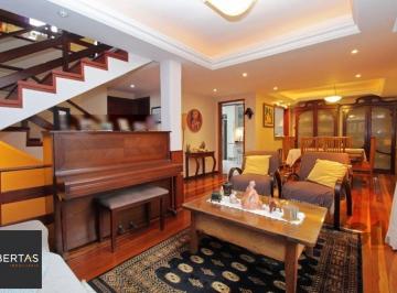 Casa · 275m² · 3 Quartos · 3 Vagas · Casa de 275m² - 3 dormitórios e 3 vagas no bairro Coronel Aparício Borges