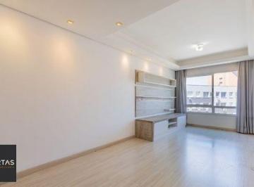 Apartamento · 70m² · 2 Quartos · 2 Vagas · Apartamento no Centro de 2 dormitórios e 2 vagas DESOCUPADO