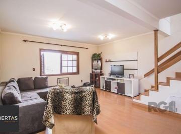 Casa · 84m² · 2 Quartos · 1 Vaga · Casa de 2 dormitórios, no bairro Partenon