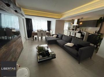 Apartamento · 132m² · 3 Quartos · 2 Vagas · Apartamento Reformado 3 Dorm 1 Suíte, Elevador e 2 Vagas em Novo Hamburgo