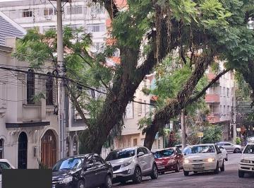 .jpg+2025-07-04 · Casa 4 dormitórios à venda Independência Porto Alegre/RS