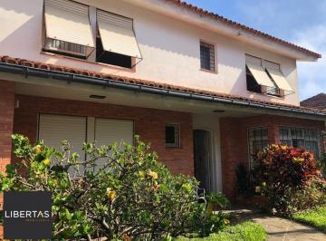 Casa · 257m² · 4 Quartos · 2 Vagas · Casa à venda - em Menino Deus