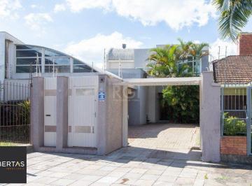 Casa · 287m² · 4 Quartos · 3 Vagas · Casa à venda - em Teresópolis