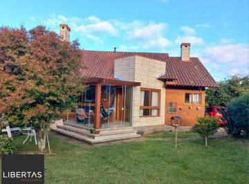 Casa · 150m² · 3 Quartos · 3 Vagas · Excelente casa, 03 dorm com suite, 150 m²