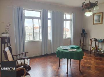 Living · Apartamento de 3 quartos no bairro Independência em Porto Alegre