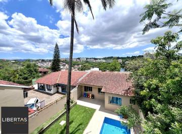 Casa · 350m² · 3 Quartos · 2 Vagas · Casa com 04 quartos (01 suíte) 02 vagas no Bairro Jardim Sabará em Porto Alegre