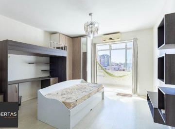 Apartamento · 34m² · 1 Quarto · JK mobiliado com sacada e vista na Borges de Medeiros no Centro Historico