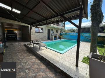 Casa · 237m² · 3 Quartos · 2 Vagas · Linda casa residencial à venda no bairro Ponta Grossa!!!