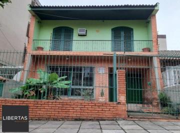 Casa · 130m² · 3 Quartos · 5 Vagas · Casa de 130m² com 3 dormitórios no bairro Jardim Botânico.