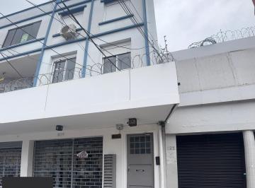 Apartamento · 68m² · 2 Quartos · Apartamento de 2 Dormitórios na Av. Azenha - Ótima Oportunidade