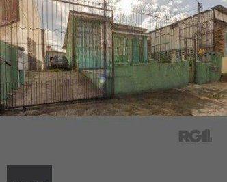 Casa · 300m² · 4 Quartos · 4 Vagas · Casa à venda - em Rubem Berta