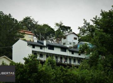 Casa · 600m² · 2 Quartos · 8 Vagas · Casa à venda - no Centro