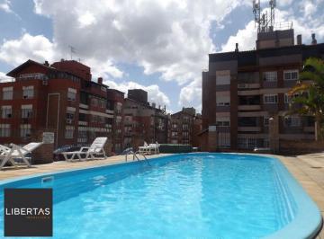 Apartamento · 28m² · 2 Quartos · 1 Vaga · Apartamento à venda - em Cavalhada