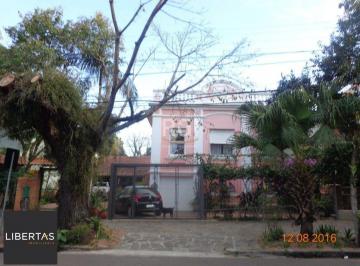 Casa · 240m² · 6 Quartos · 4 Vagas · Casa para Venda - 240m², 6 dormitórios, 4 vagas - Teresópolis