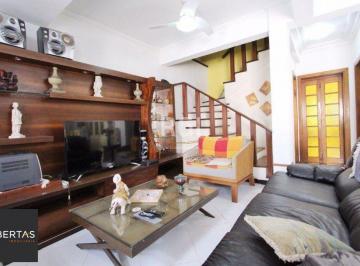 Casa · 260m² · 4 Quartos · 3 Vagas · Casa para Venda - 259.5m², 4 dormitórios, sendo 1 suites, 3 vagas - Teresópolis