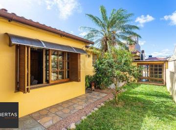 Casa · 234m² · 3 Quartos · 3 Vagas · Casa no bairro Petrópolis de 3 dormitórios