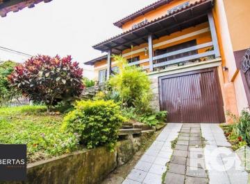 Casa · 216m² · 5 Quartos · 3 Vagas · Linda Casa com cinco dormitórios na Vila Nova