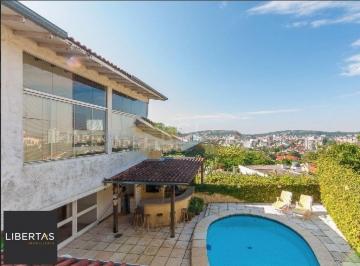 Casa · 440m² · 5 Quartos · 4 Vagas · Ótima Oportunidade de Venda - Entre em Contato Conosco