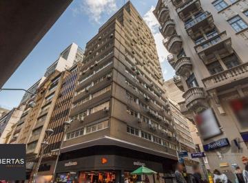 Comercial · 23m² · Sala comercial 23m² no Centro Histórico