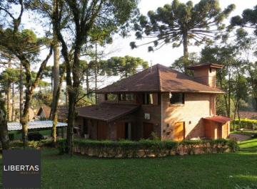 Casa · 236m² · 3 Quartos · Linda casa em Canela
