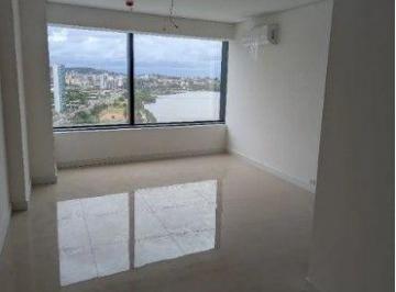 Comercial · 33m² · 1 Quarto · 1 Vaga · Sala comercial com split e vaga no empreendimento Pontal