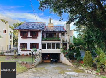 Casa · 800m² · 6 Quartos · 6 Vagas · Casa à venda - em Cavalhada