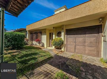 Casa · 120m² · 3 Quartos · 2 Vagas · Casa Térrea 3 dormitórios - Excelentes Condições!