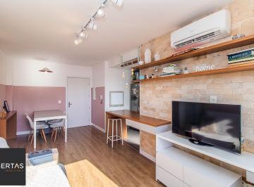 Apartamento · 65m² · 2 Quartos · 1 Vaga · Apto. impecável semimobiliado em condomínio com lazer no Higienópolis