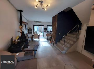 Casa · 149m² · 3 Quartos · 1 Vaga · Casa de 3 dormitórios no Bairro Hípica Porto Alegre - RS