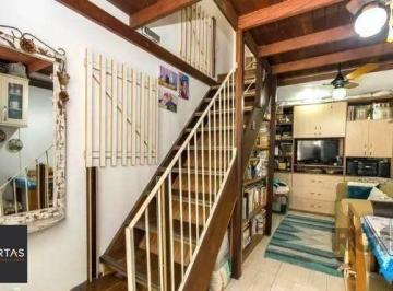Apartamento · 29m² · 1 Quarto · Apartamento estilo Stúdio com mezanino térreo de 1 dormitório, Partenon