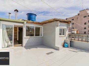 Apartamento · 131m² · 2 Quartos · 1 Vaga · Cobertura com Terraço lareira e Churrasqueira Próximo ao Boulevar Strip Center