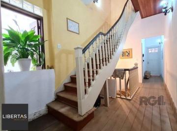 Casa · 180m² · 4 Quartos · Casa sobrado no Centro de 4 dormitórios