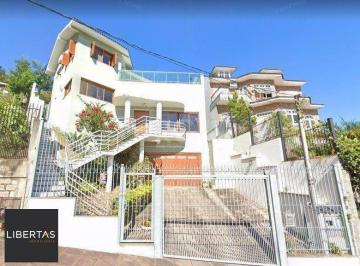 Casa · 279m² · 3 Quartos · 4 Vagas · Casa para Venda - 279m², 3 dormitórios, sendo 1 suites, 4 vagas - Teresópolis