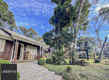 Casa · 150m² · 4 Quartos · 1 Vaga · Casa a venda em Gramado