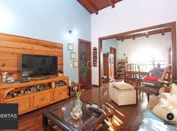 Casa · 250m² · 4 Quartos · 5 Vagas · Casa para Venda - 249.54m², 4 dormitórios, sendo 1 suites, 5 vagas - Ipanema
