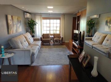 Casa · 340m² · 3 Quartos · 2 Vagas · Excelente casa com 03 suíte, espaço gourmet com churrasqueira, living com lareir