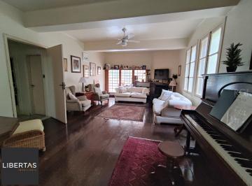 Casa · 345m² · 4 Quartos · 2 Vagas · Sobrado para Venda - 345m², 4 dormitórios, sendo 2 suites, 2 vagas - Independênc
