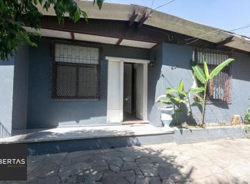 Casa · 54m² · 3 Quartos · 2 Vagas · Casa com 3 dormitórios e 2 vagas no Bairro Parque dos Maias