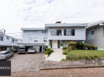 Casa · 564m² · 6 Quartos · 4 Vagas · Casa em condominio . com 6 suites, sendo 3 suítes master com closet e hidro.