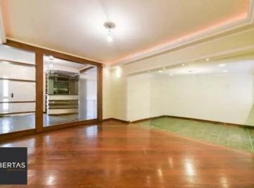 Casa · 230m² · 3 Quartos · 2 Vagas · Casa térrea com piscina, jardim e 3 dormitórios Jardim Botanico
