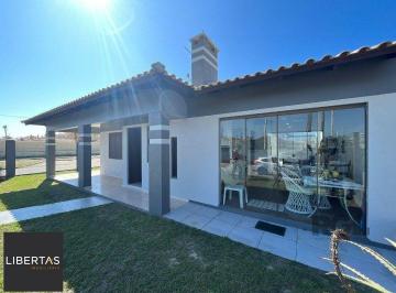 Casa · 136m² · 3 Quartos · Casa à venda - em Xangri-Lá