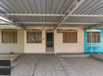 Casa · 40m² · 2 Quartos · 2 Vagas · Casa aconchegante em condomínio com 2 dormitórios, no condomínio no Bairro Igara