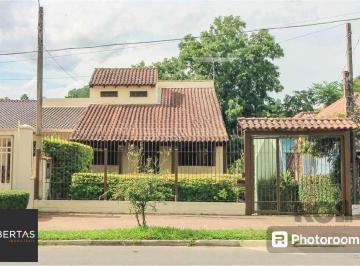 Casa · 188m² · 2 Quartos · 2 Vagas · CASA | 02 DORMITÓRIOS | AMPLO TERRENO | VILA NOVA | ZONA SUL