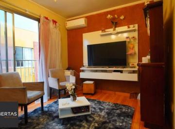 Apartamento · 90m² · 3 Quartos · Apartamento à venda com 90m², 3 quartos e sem vaga Av. Sertório - Navegantes