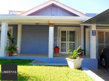 Casa · 289m² · 4 Quartos · 4 Vagas · Casa para Venda - 289m², 4 dormitórios, sendo 1 suites, 4 vagas - Cavalhada